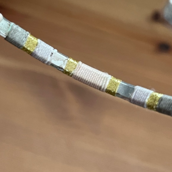 💫 2/$20 - Stella and dot color block silver with thread detail - Picture 4 of 7